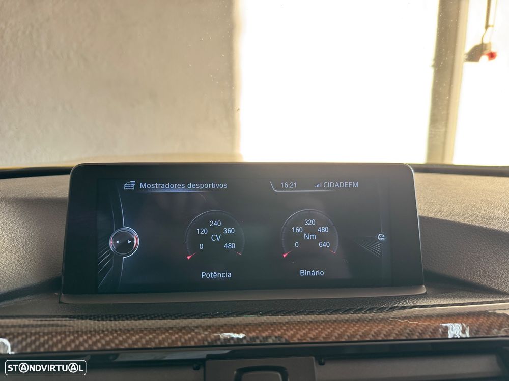 BMW M4 Coupe DKG - 23