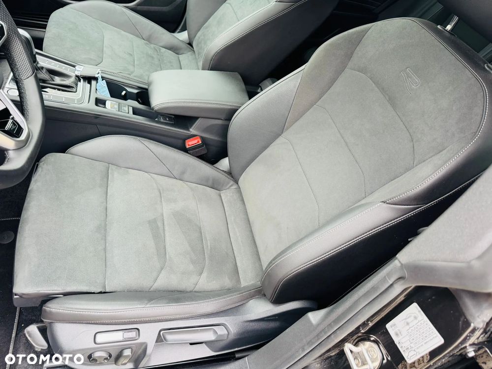 Volkswagen Arteon 2.0 TDI SCR DSG R-Line - 26
