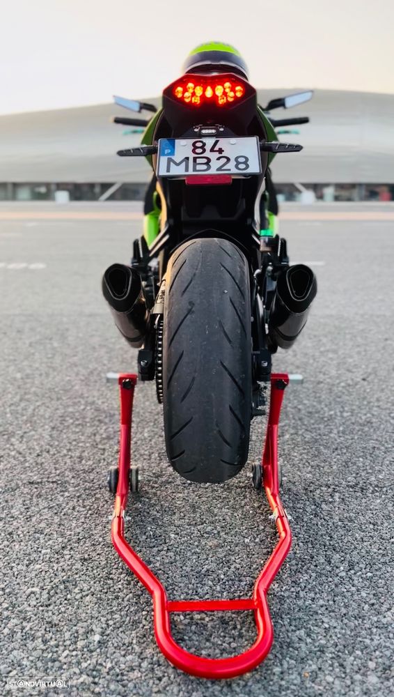 Kawasaki KZ1000 - 9