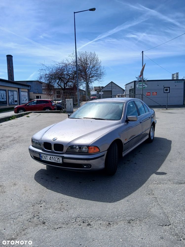 BMW Seria 5 - 1
