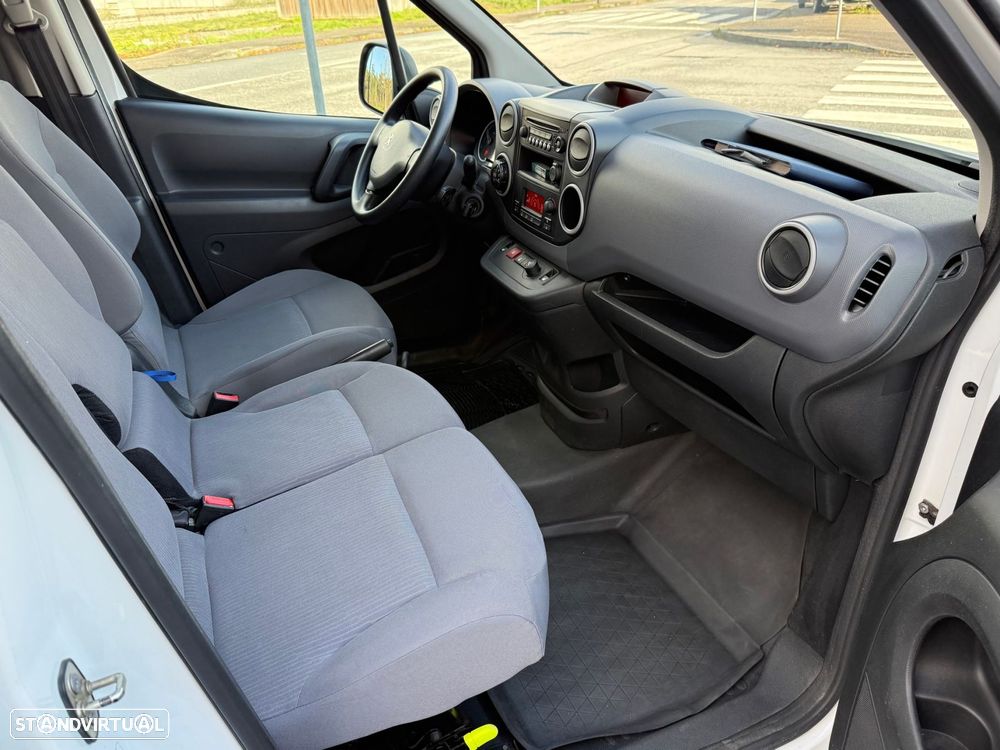 Peugeot e-Partner L2 FlexCab (50kWh) Pro - 16