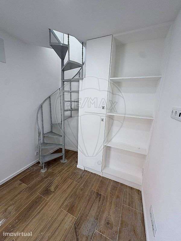 Moradia T1 para arrendamento - Grande imagem: 2/6