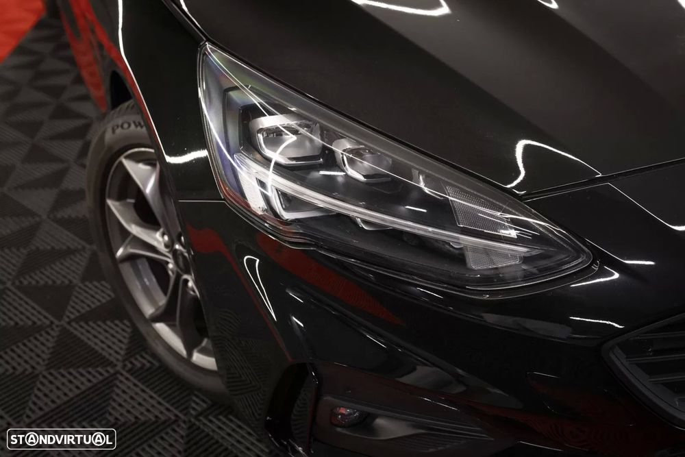 Ford Focus 1.0 EcoBoost ST-Line X - 3