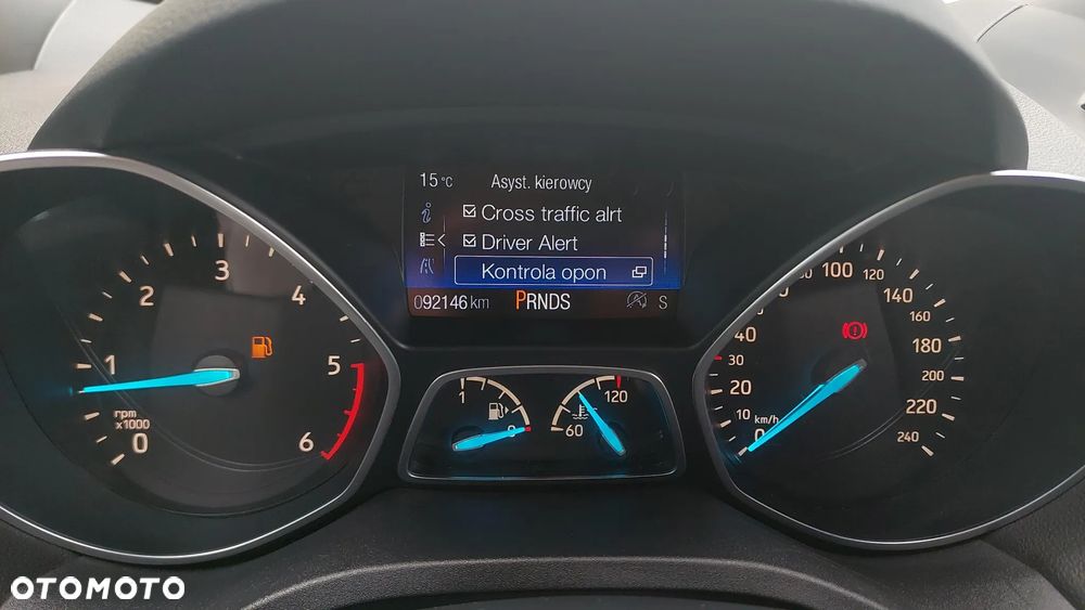 Ford Kuga 2.0 TDCi AWD ST-Line - 22