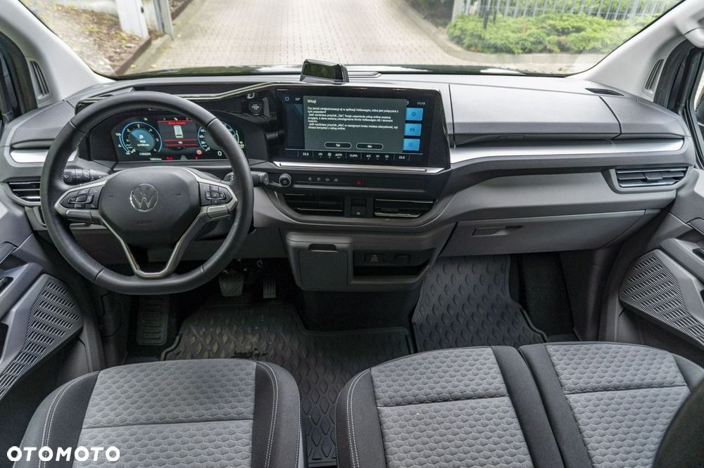 Volkswagen Caravelle - 23