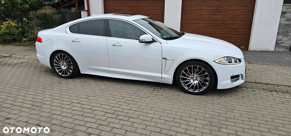 Jaguar XF 2.7 V6 D Premium Luxury - 7