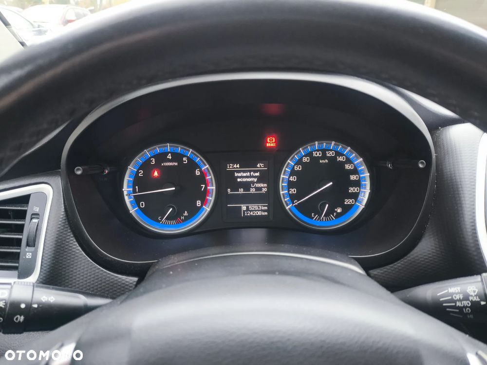 Suzuki SX4 S-Cross 1.6 Premium Plus - 16