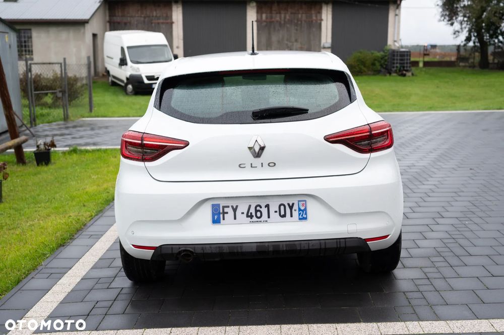 Renault Clio - 7