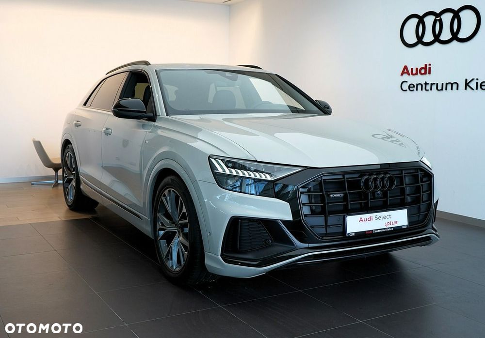 Audi Q8 - 4