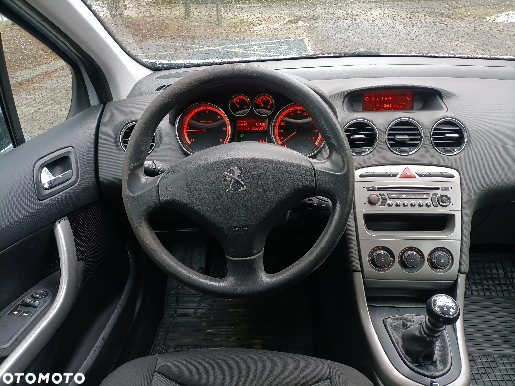Peugeot 308 - 13