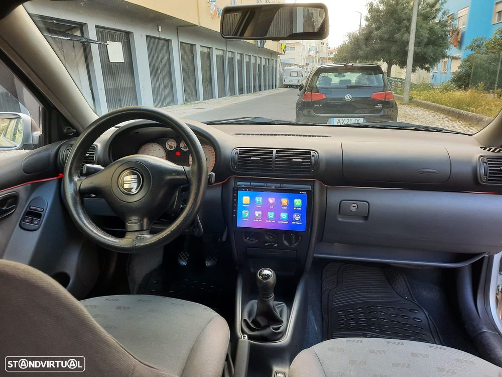 SEAT Leon 1.9 TDI Confort AC+JE - 5