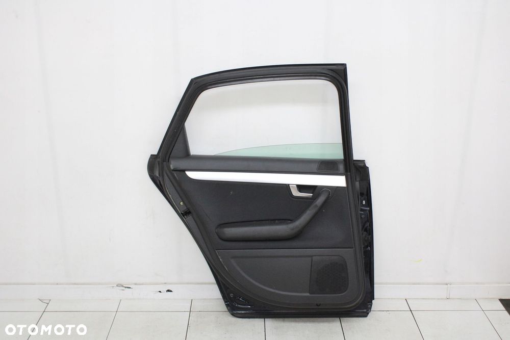 AUDI A4 B7 SEDAN 04R- DRZWI LEWE TYLNE LEWY TYŁ LZ5A - 2