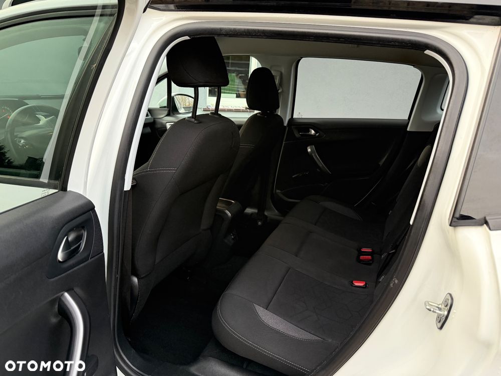 Peugeot 2008 BlueHDi 100 STOP & START Active - 7