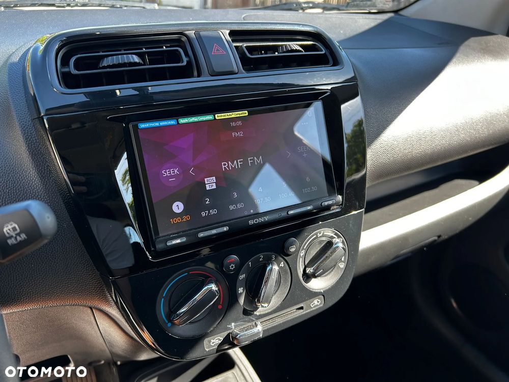 Mitsubishi Space Star 1.2 Inform Plus - 16