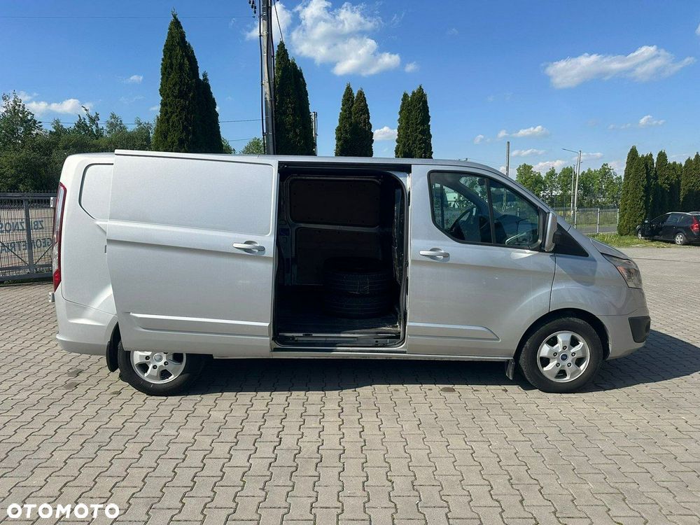Ford Transit Custom - 13