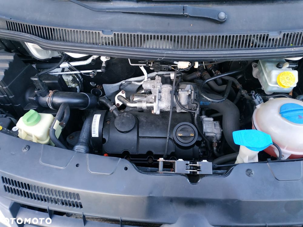 Volkswagen Transporter - 8