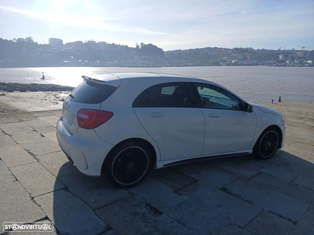 Mercedes-Benz A 180 CDI (BlueEFFICIENCY) 7G-DCT AMG Sport - 15