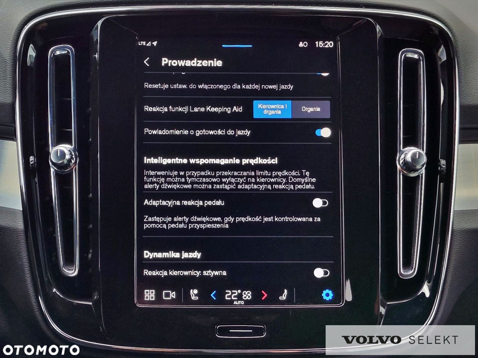 Volvo XC 40 - 24