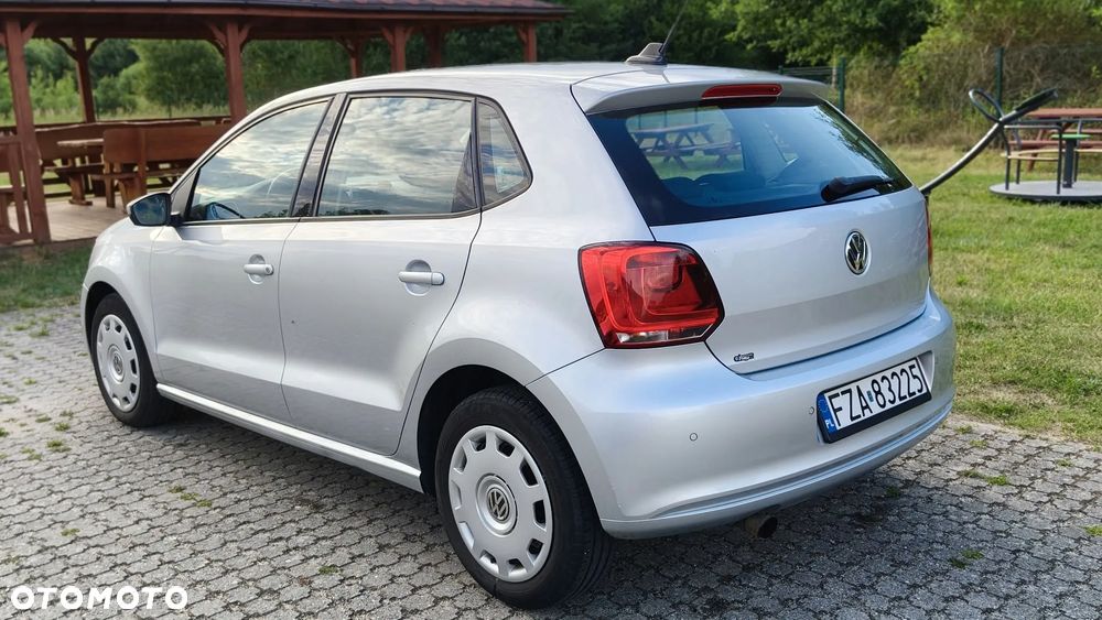 Volkswagen Polo 1.6 TDI DSG Style - 10