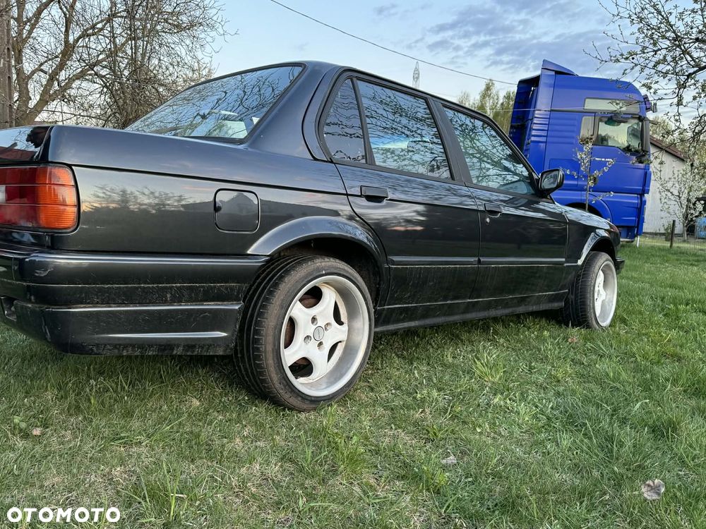 BMW Seria 3 - 10