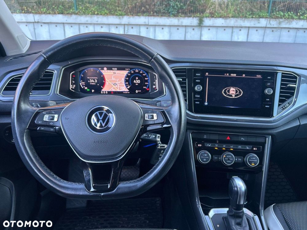 Volkswagen T-Roc - 14