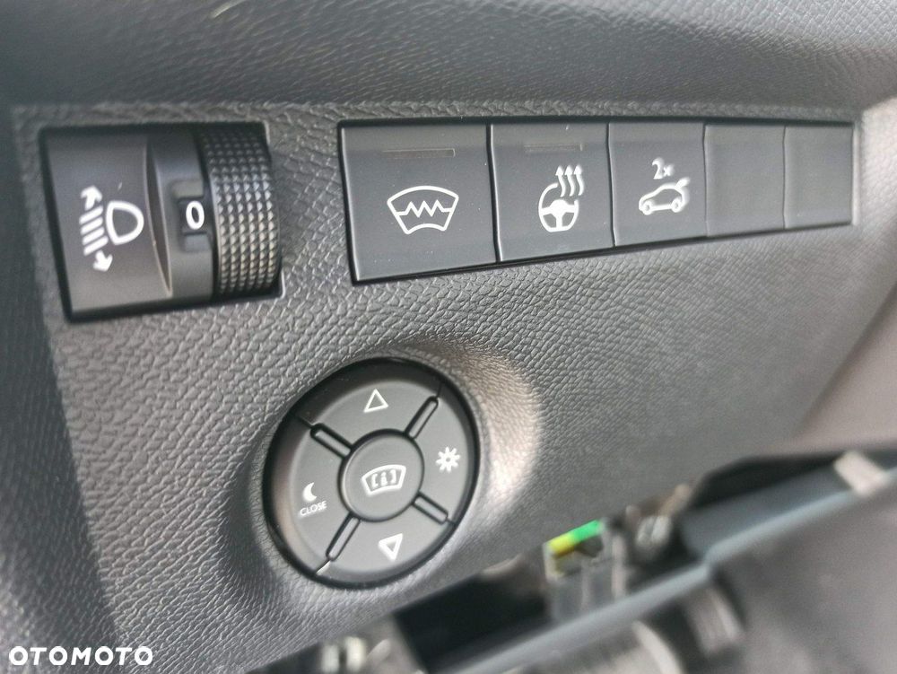 Citroën C4X 1.2 PureTech Max S&S EAT8 - 22