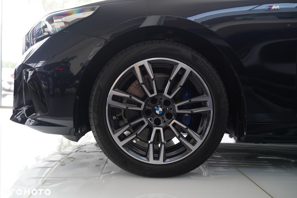 BMW Seria 5 - 21