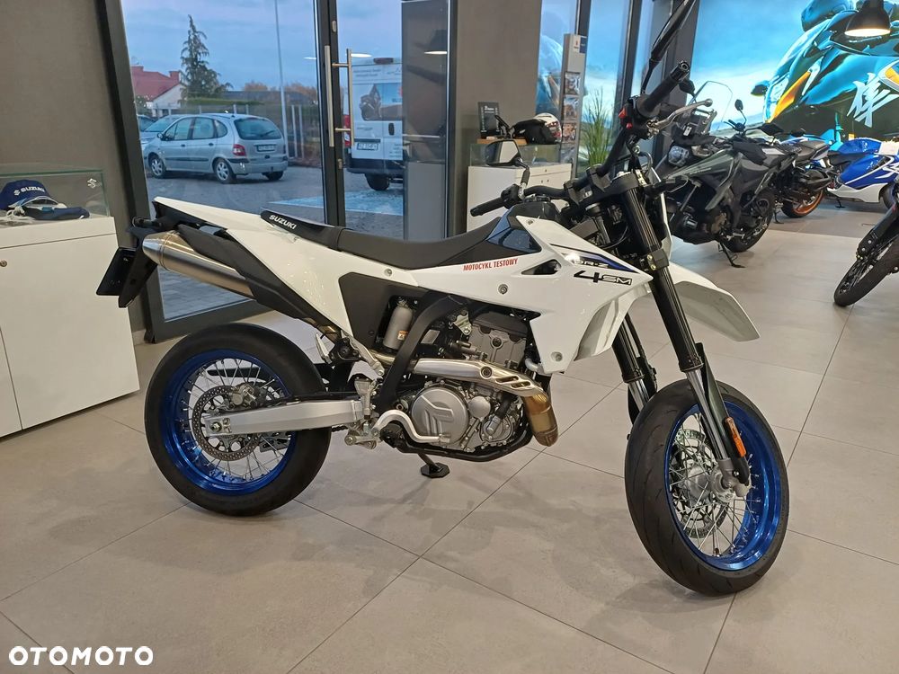 Suzuki DR-Z - 4