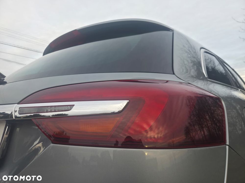 Opel Insignia - 25