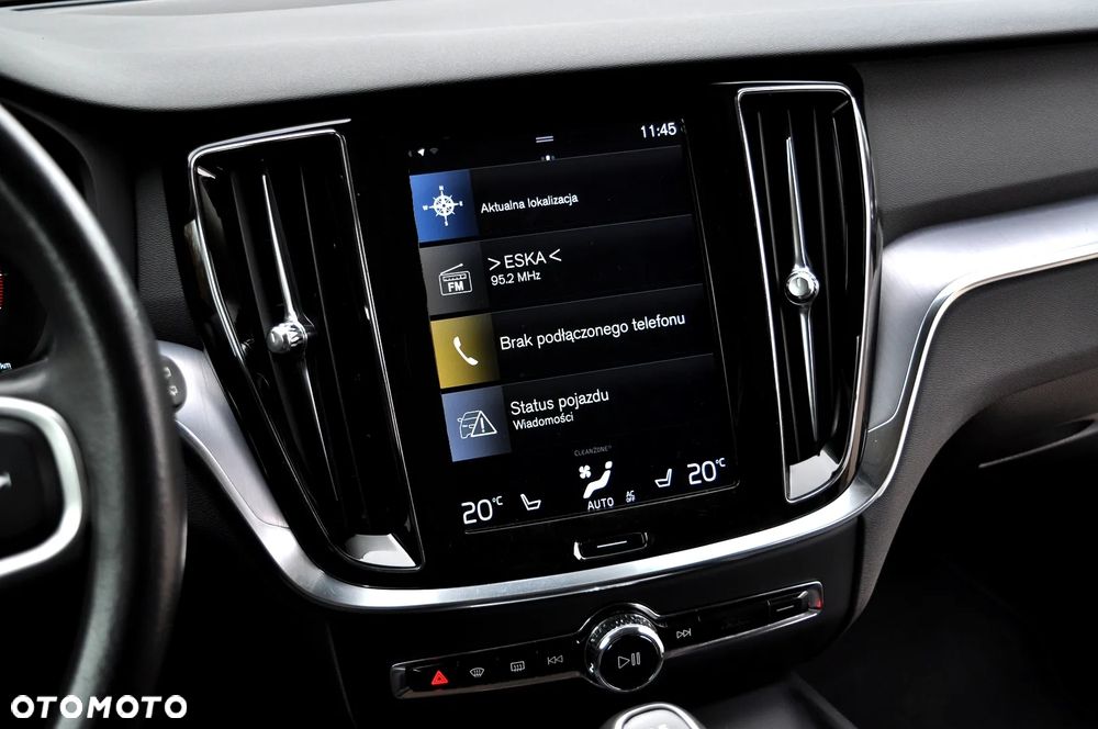 Volvo V60 D3 Momentum Pro - 30