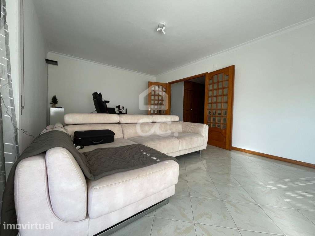 Apartamento T3 com garagem fechada - Grande imagem: 4/25