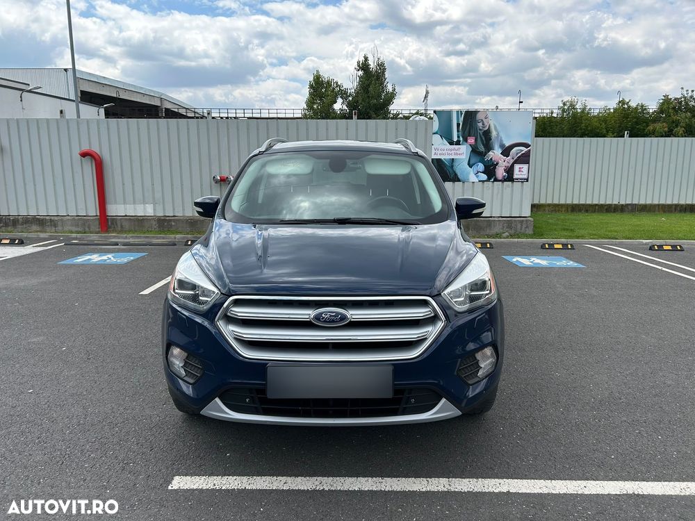 Ford Kuga - 8