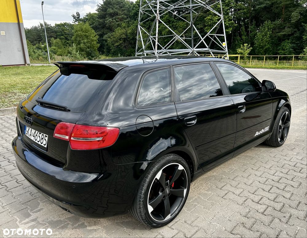 Audi A3 Sportback - 3