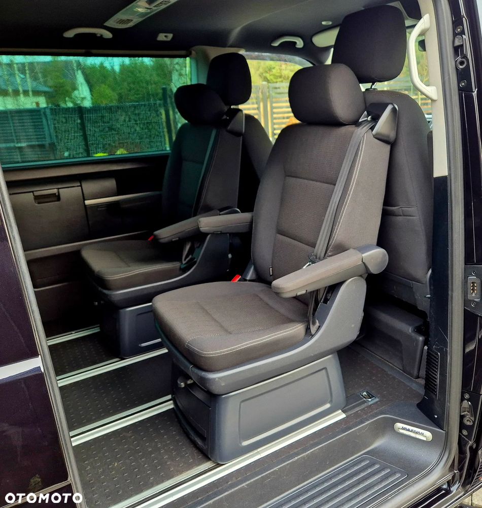 Volkswagen Multivan 2.0 TDI L1 Comfortline DSG - 26