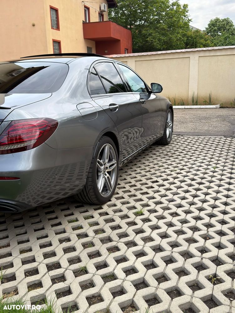 Mercedes-Benz E 220 d 9G-TRONIC - 14
