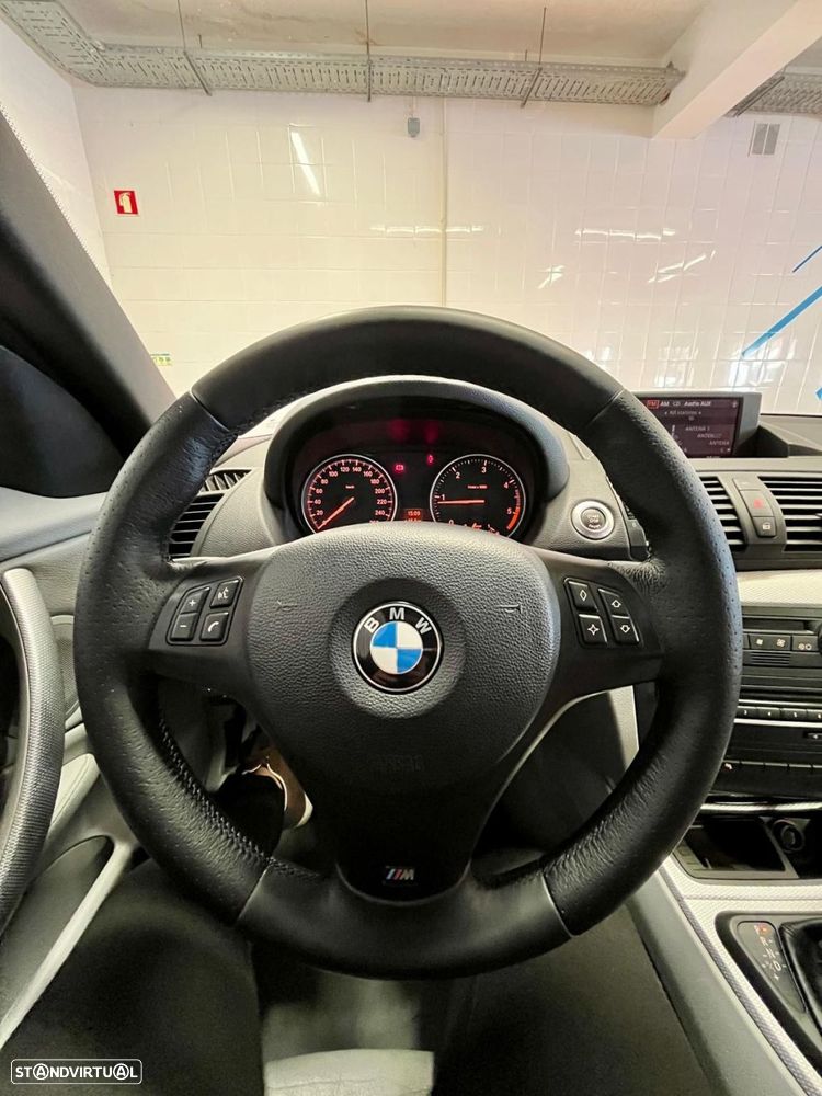 BMW 120 dA Coupe - 26