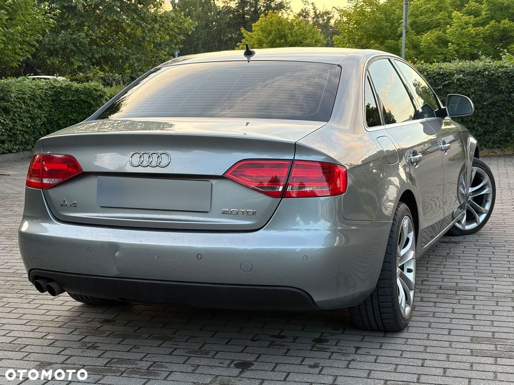Audi A4 Limousine 2.0 TDI Limited Edition Multitr - 16