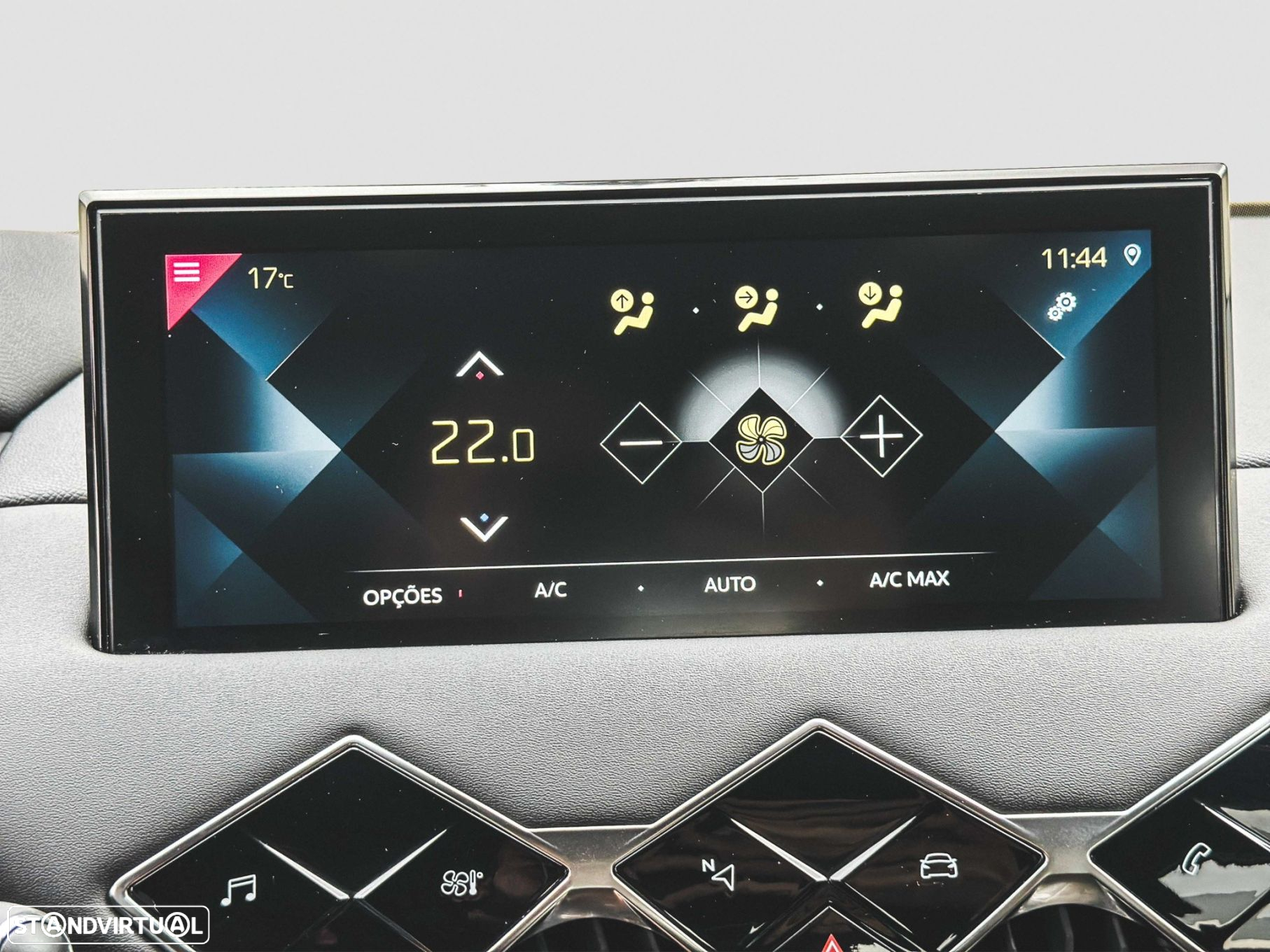 DS DS3 Crossback - 24