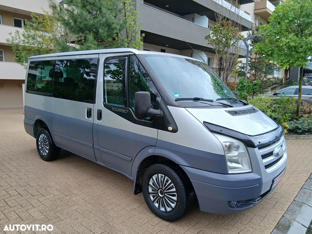 Ford Tourneo Standard - 2