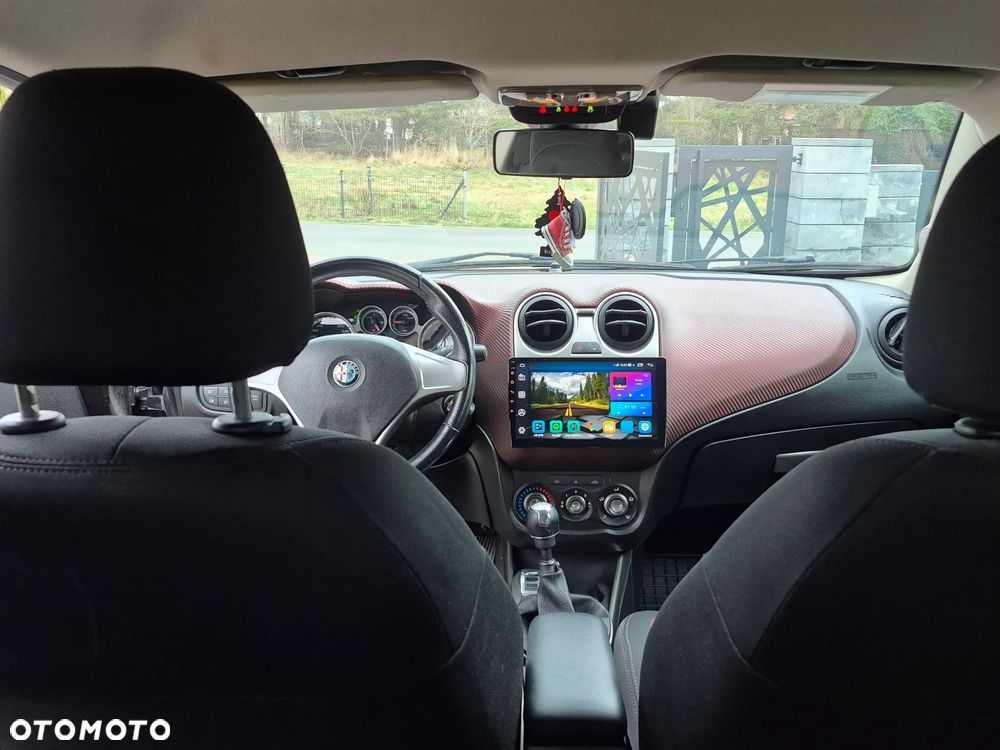 Alfa Romeo Mito 1.4 16V - 11