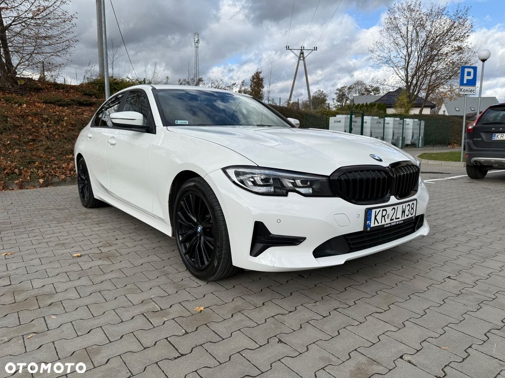 BMW Seria 3 318i Sport Line - 3