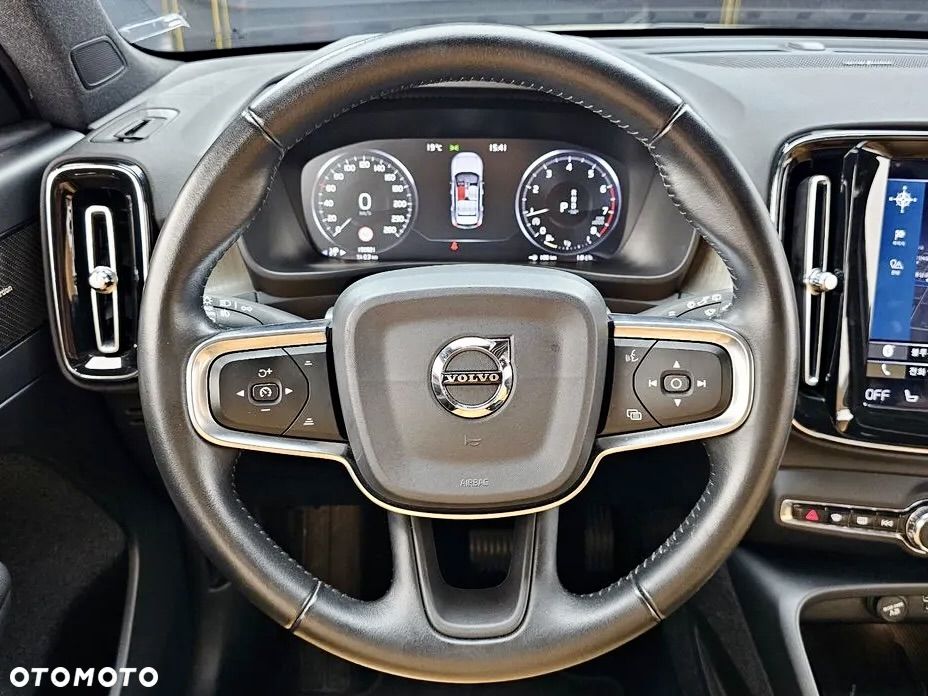 Volvo XC 40 T4 AWD Geartronic Inscription - 14
