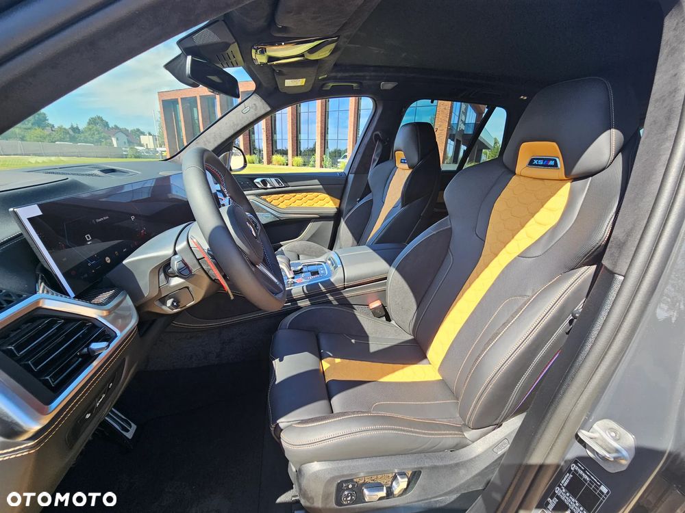 BMW X5 M Competition - 10
