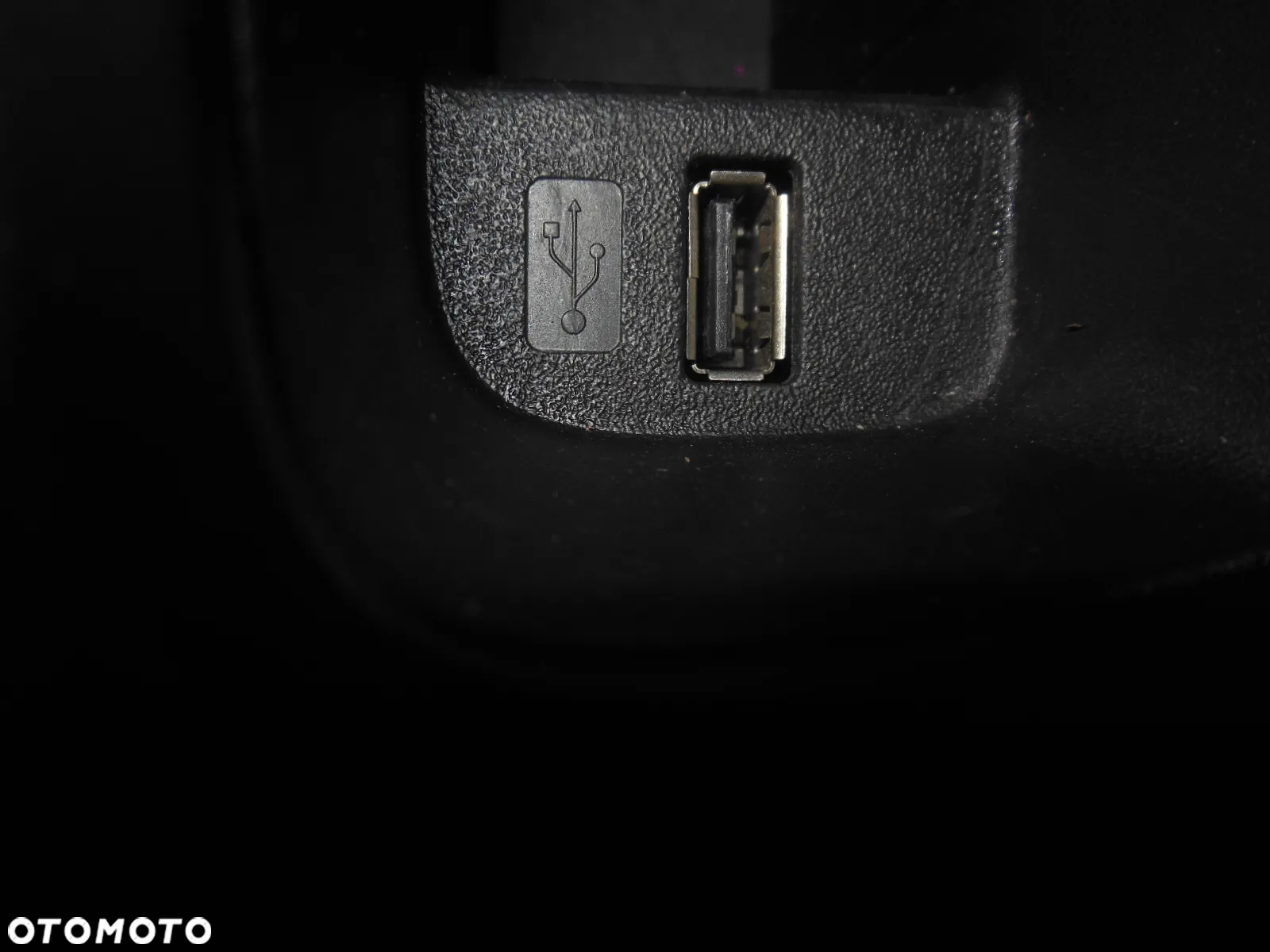 Ford Focus 1.0 EcoBoost Active Business - 27