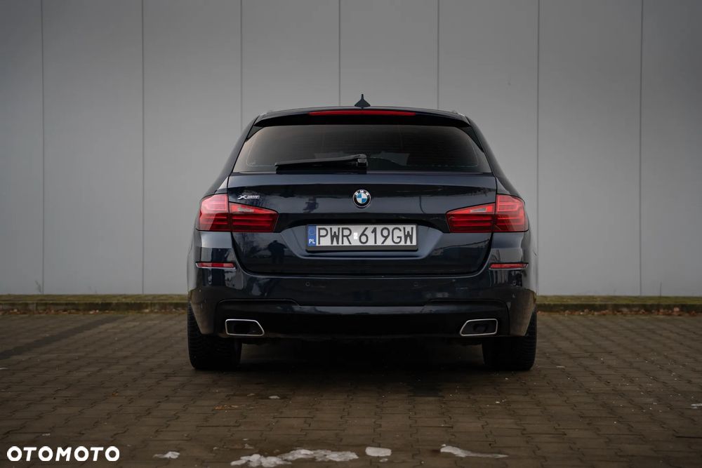 BMW Seria 5 530d xDrive Sport-Aut Luxury Line - 11