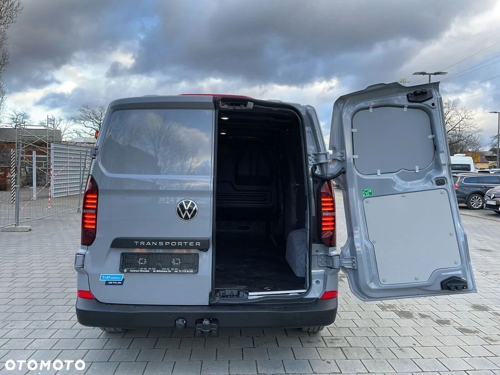 Volkswagen Transporter Furgon 2.0 TDI 150 KM manual - 11