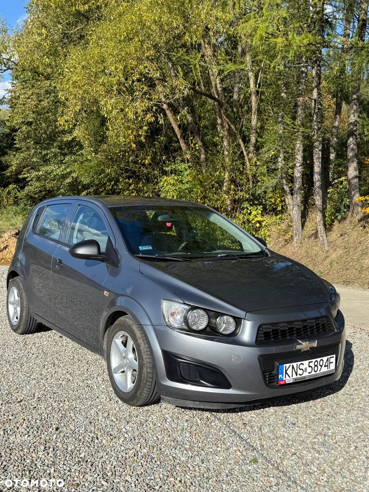 Chevrolet Aveo - 2