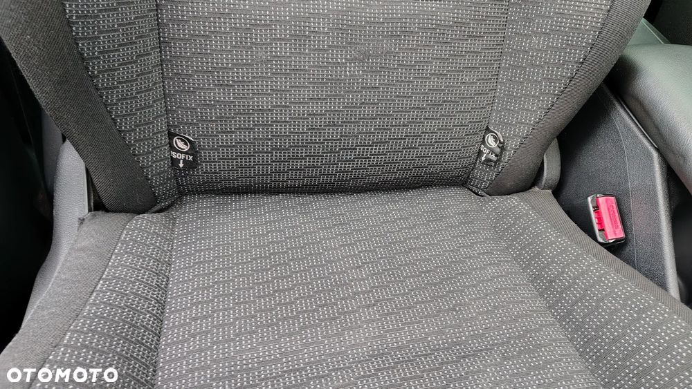 Peugeot 308 120 VTi Family - 23