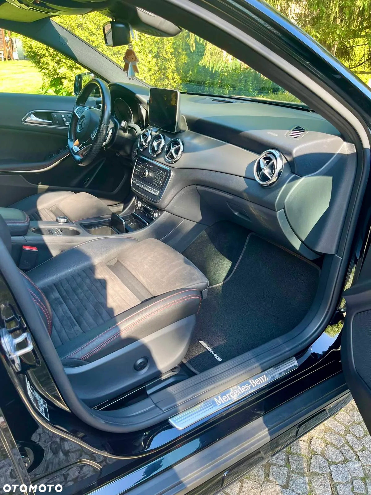Mercedes-Benz GLA 220 4-Matic - 8