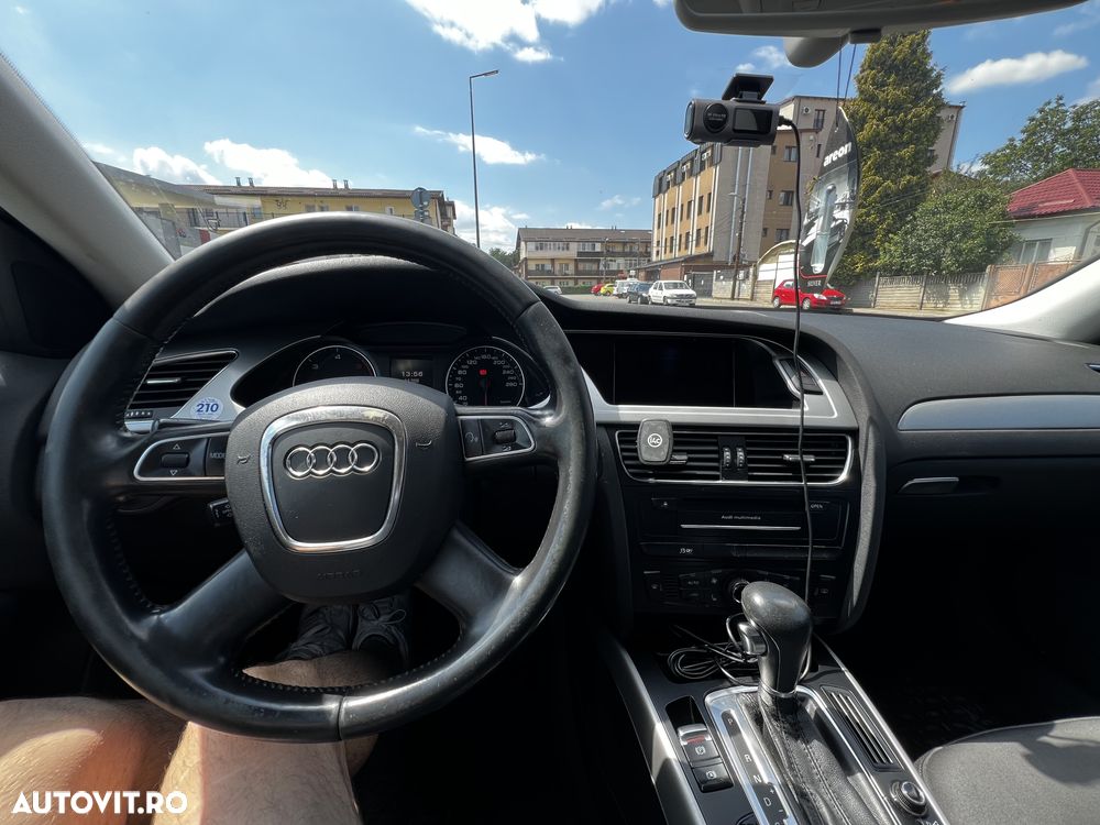 Audi A4 Avant 2.0 TDI Multitronic - 7